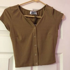 Tan short sleeve shirt